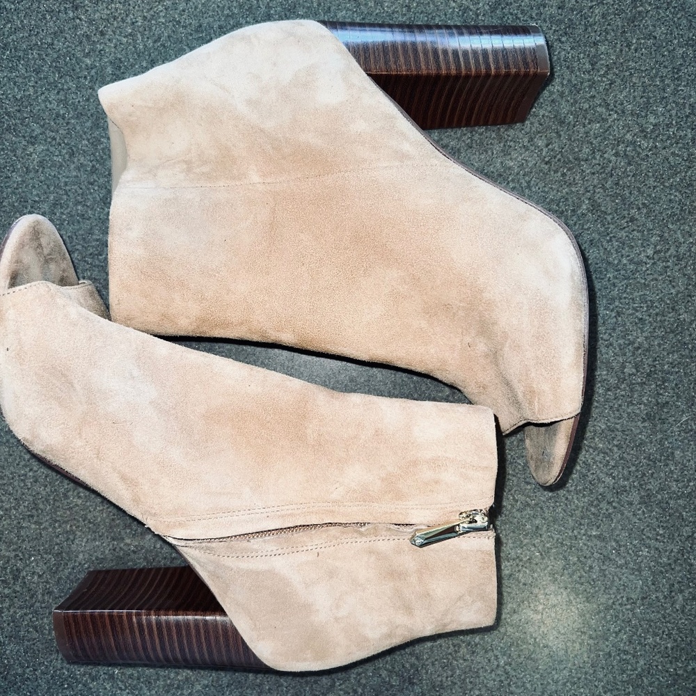 Sam Edelman Tan Suede Leather Yarn Peep Toe Ankle Booties women's size 8.5 - Picture 3 of 8